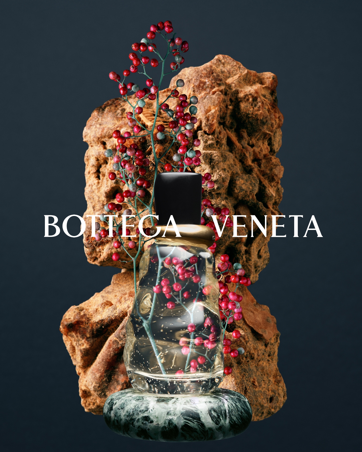 Scented Escapes: роскошные ароматы 2024 года, вдохновленные глобальными направлениями